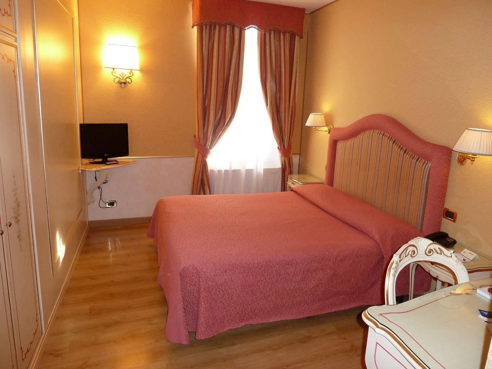 Hotel Olimpia Venice, BW Signature Collection 3Sup Екстер'єр фото